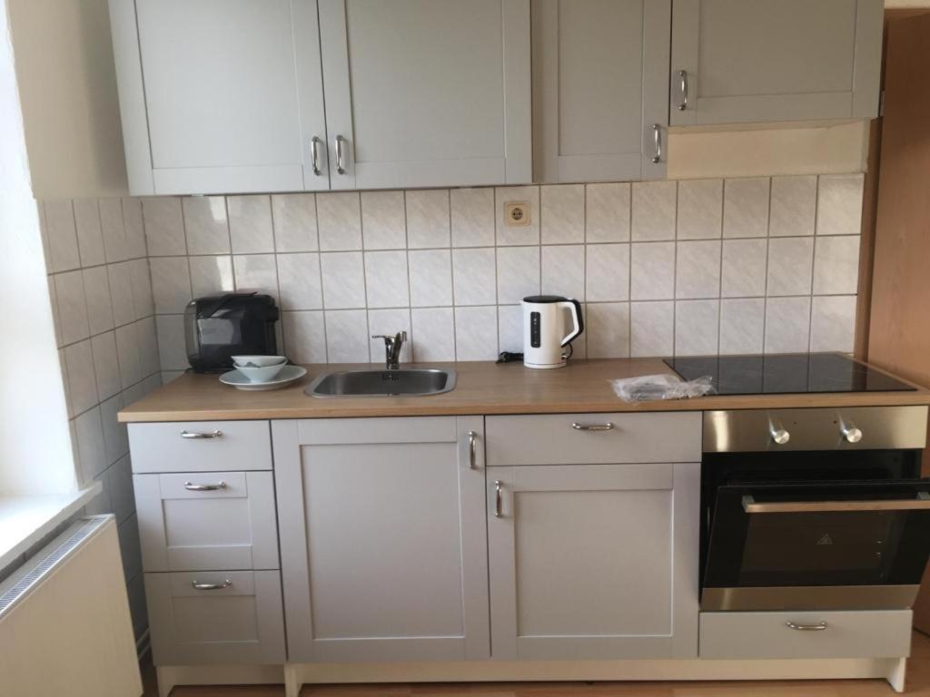 Gemuetliche Ferienwohnung Fuer 6 Personen Im Schloss Kastorf Knorrendorf Ngoại thất bức ảnh